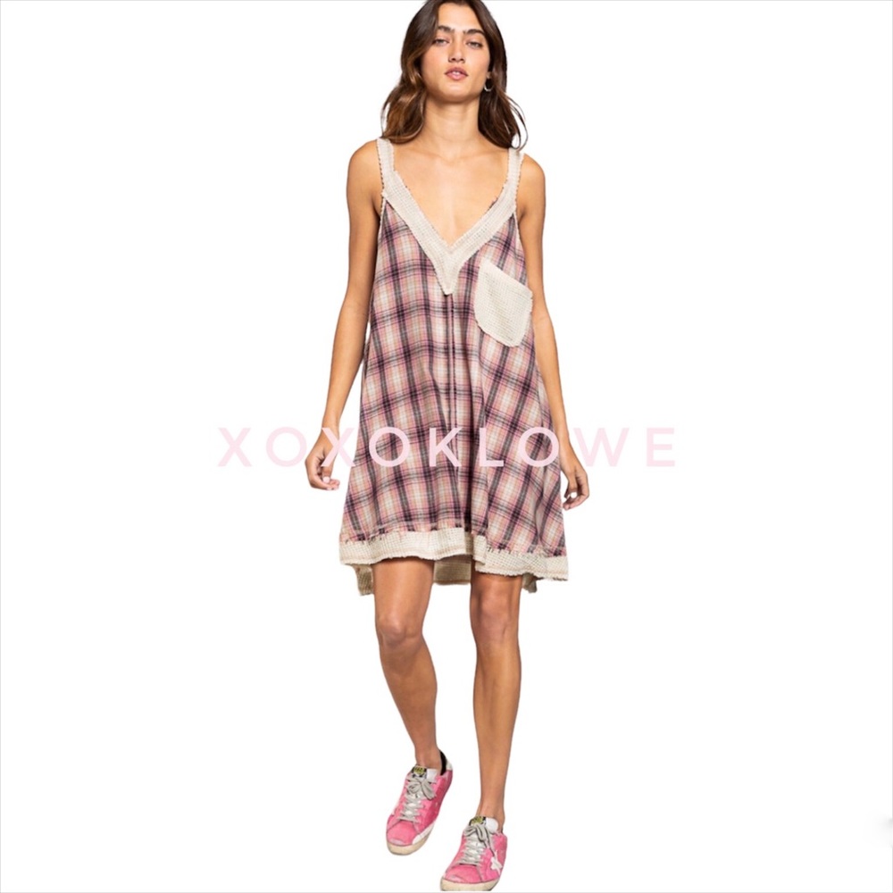 POL Retro Plaid Sleeveless Relaxed Fit Sundress - Picture 3 of 10